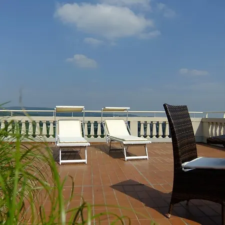 Ca Novecento Bed and Breakfast Βερόνα