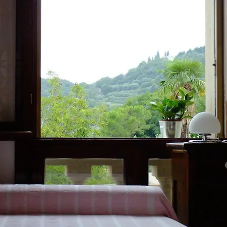 Ca Novecento Bed & Breakfast *