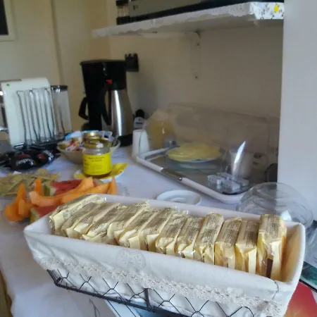 Ca Novecento Bed & Breakfast *